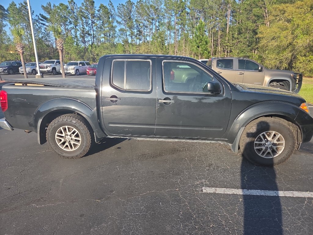 Used 2019 Nissan Frontier SV w/ Value Truck Package image 5