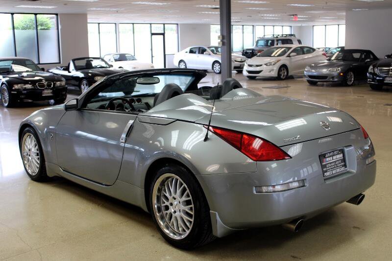 Used 2004 Nissan 350Z Touring image 4