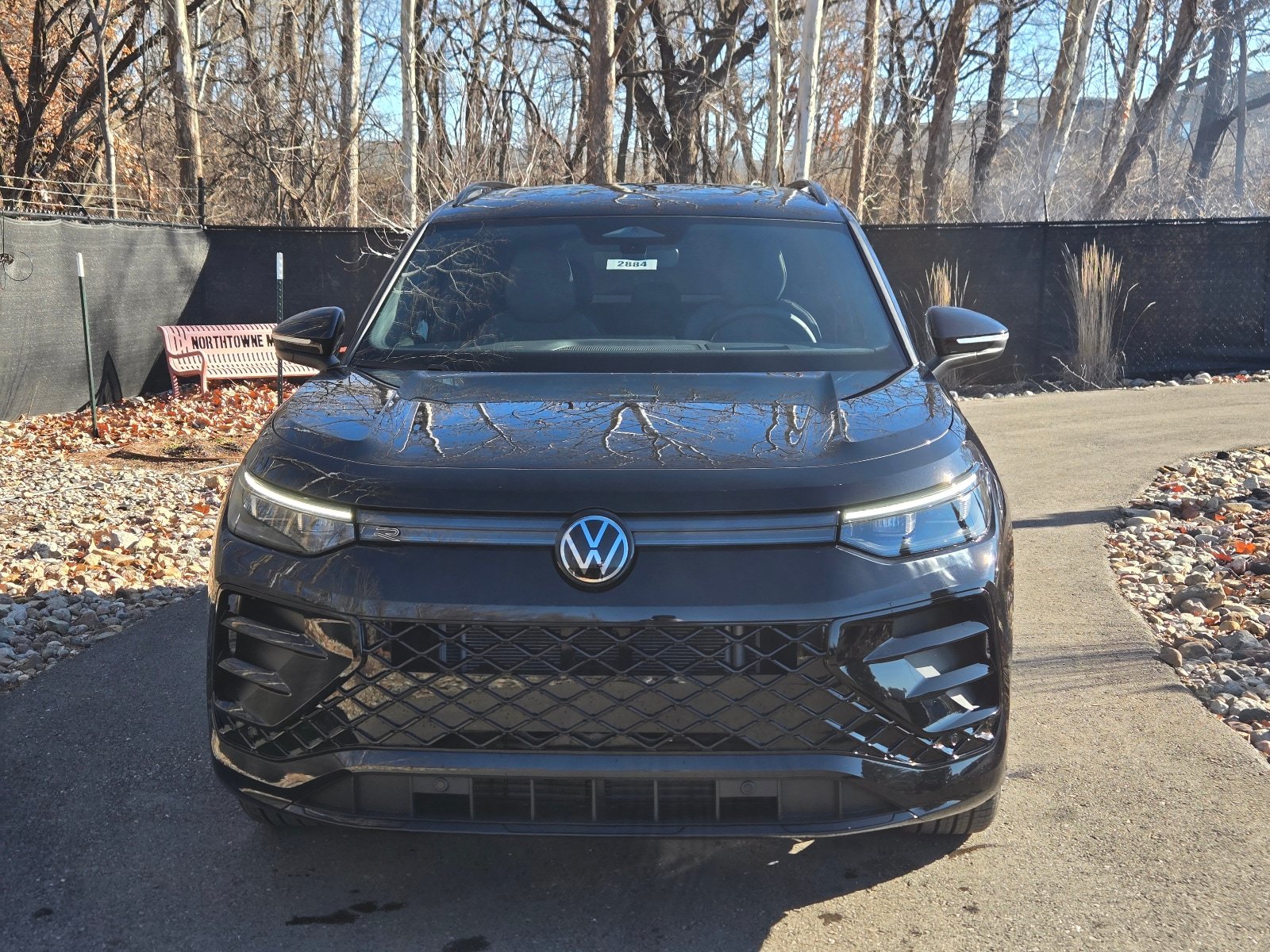 New 2026 Volkswagen Tiguan SE R-Line FWD image 8