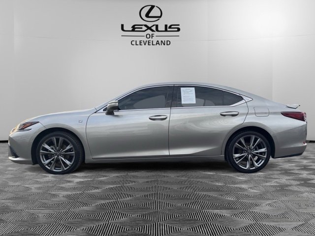 Used 2019 Lexus ES 350 F Sport image 3