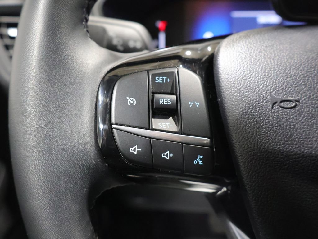 Used 2023 Ford Escape Active AWD/4WD image 35