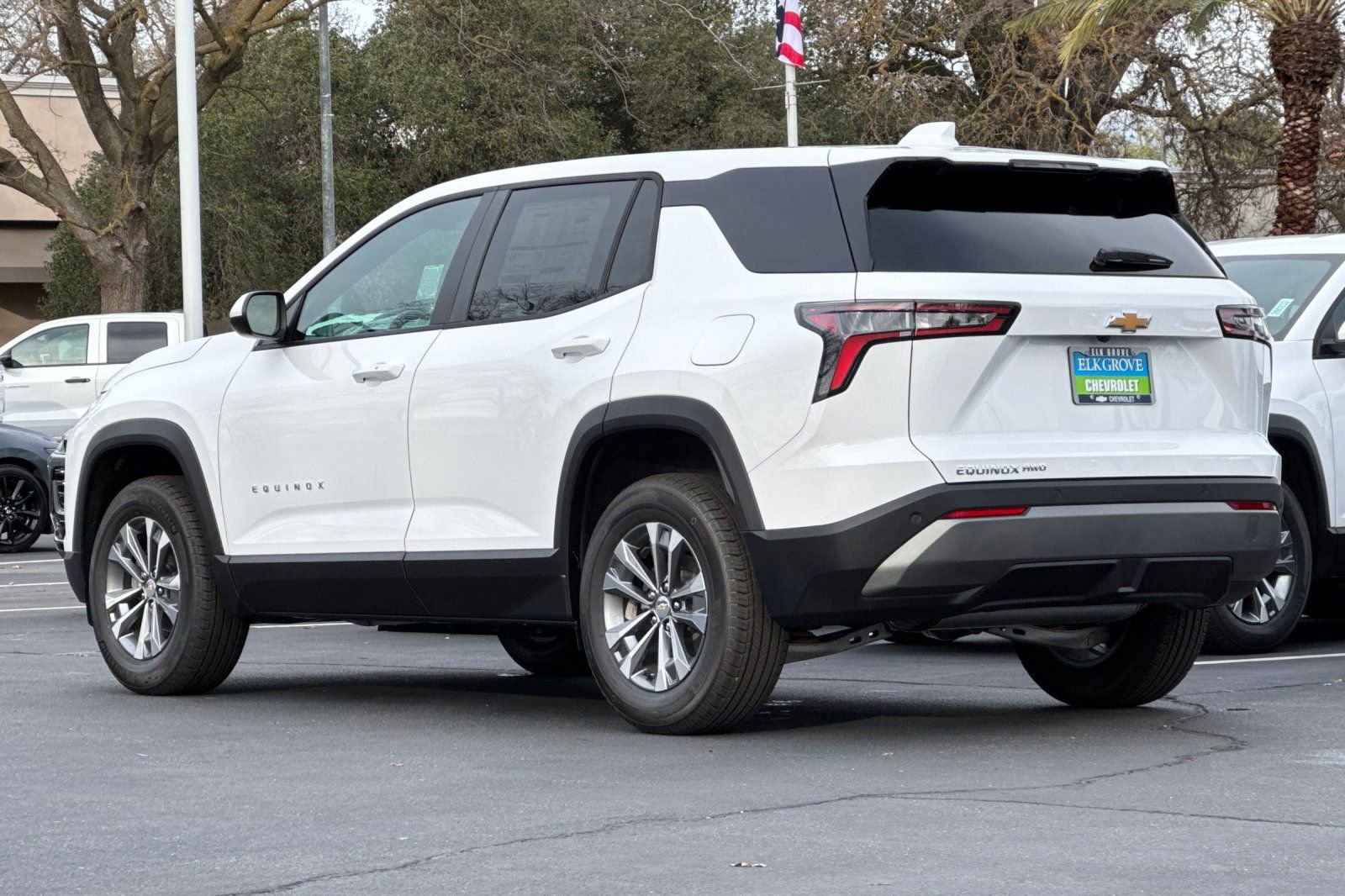 New 2026 Chevrolet Equinox LT image 5