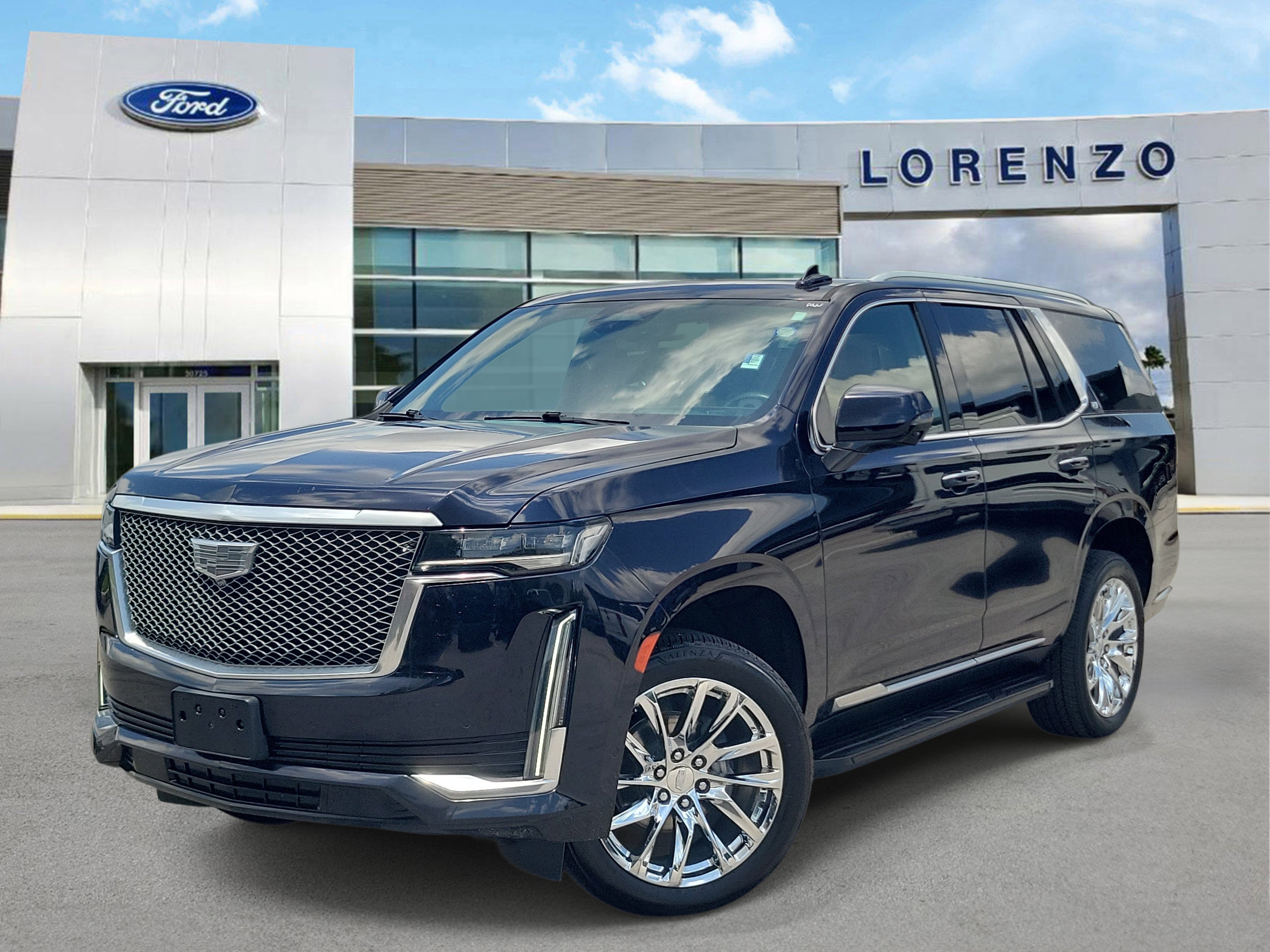 Used 2023 Cadillac Escalade Premium Luxury w/ LPO, Radiant Package AWD/4WD image 1