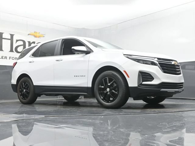 Used 2024 Chevrolet Equinox LT FWD image 2