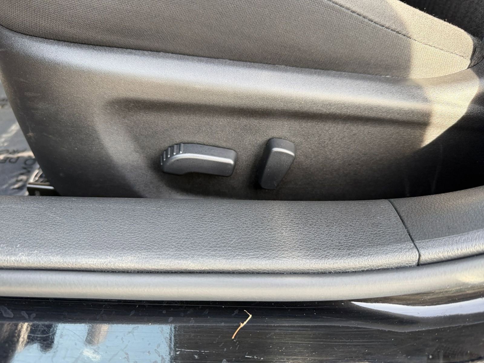 Used 2025 Nissan Altima 2.5 SV image 23