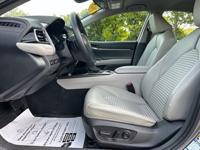Used 2022 Toyota Camry SE AWD/4WD image 17