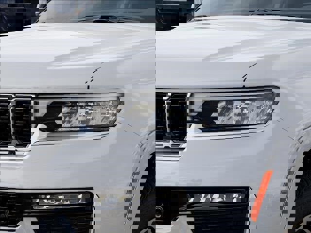 New 2026 Jeep Grand Cherokee Summit w/ Adv Protech Group IV image 6