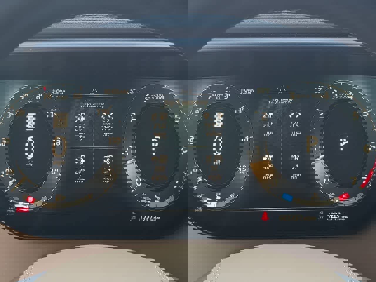 Used 2025 Land Rover Range Rover Sport SE image 34