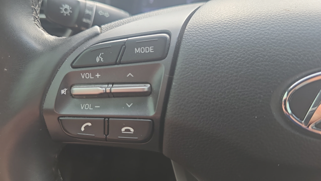 Used 2021 Hyundai Kona SEL FWD image 23