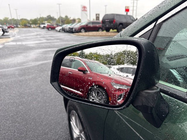 Used 2024 Toyota Sienna XLE AWD/4WD image 7