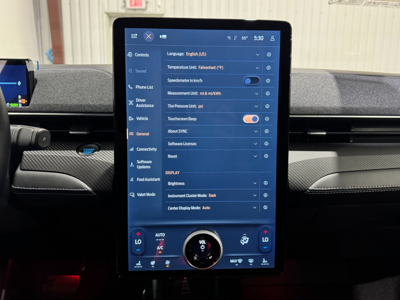 Used 2025 Ford Mustang Mach-E Premium image 47