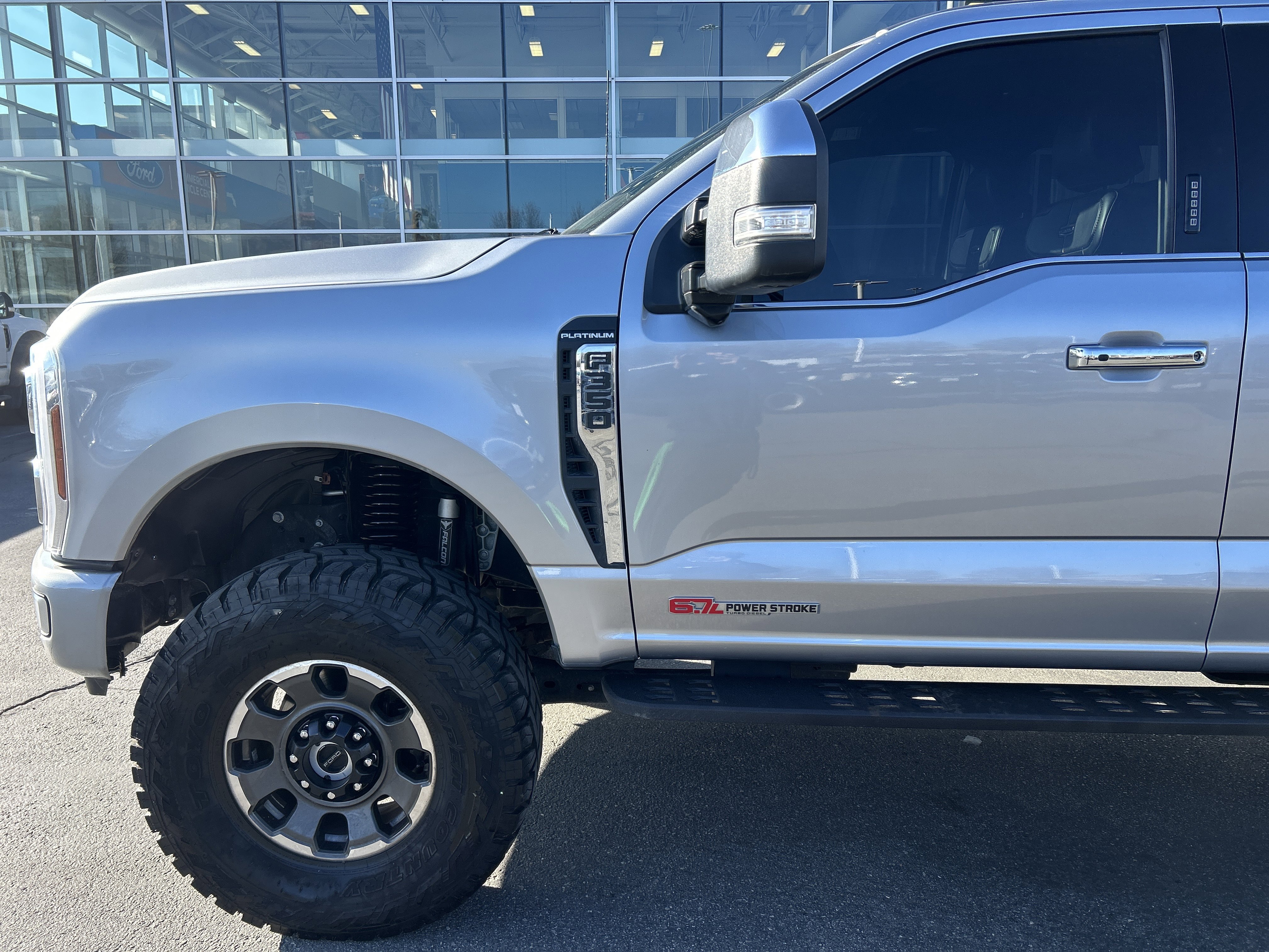 Certified 2024 Ford F350 Platinum w/ Tremor Off-Road Package image 11