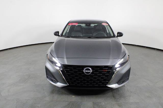 Certified 2025 Nissan Altima 2.5 SR FWD image 13