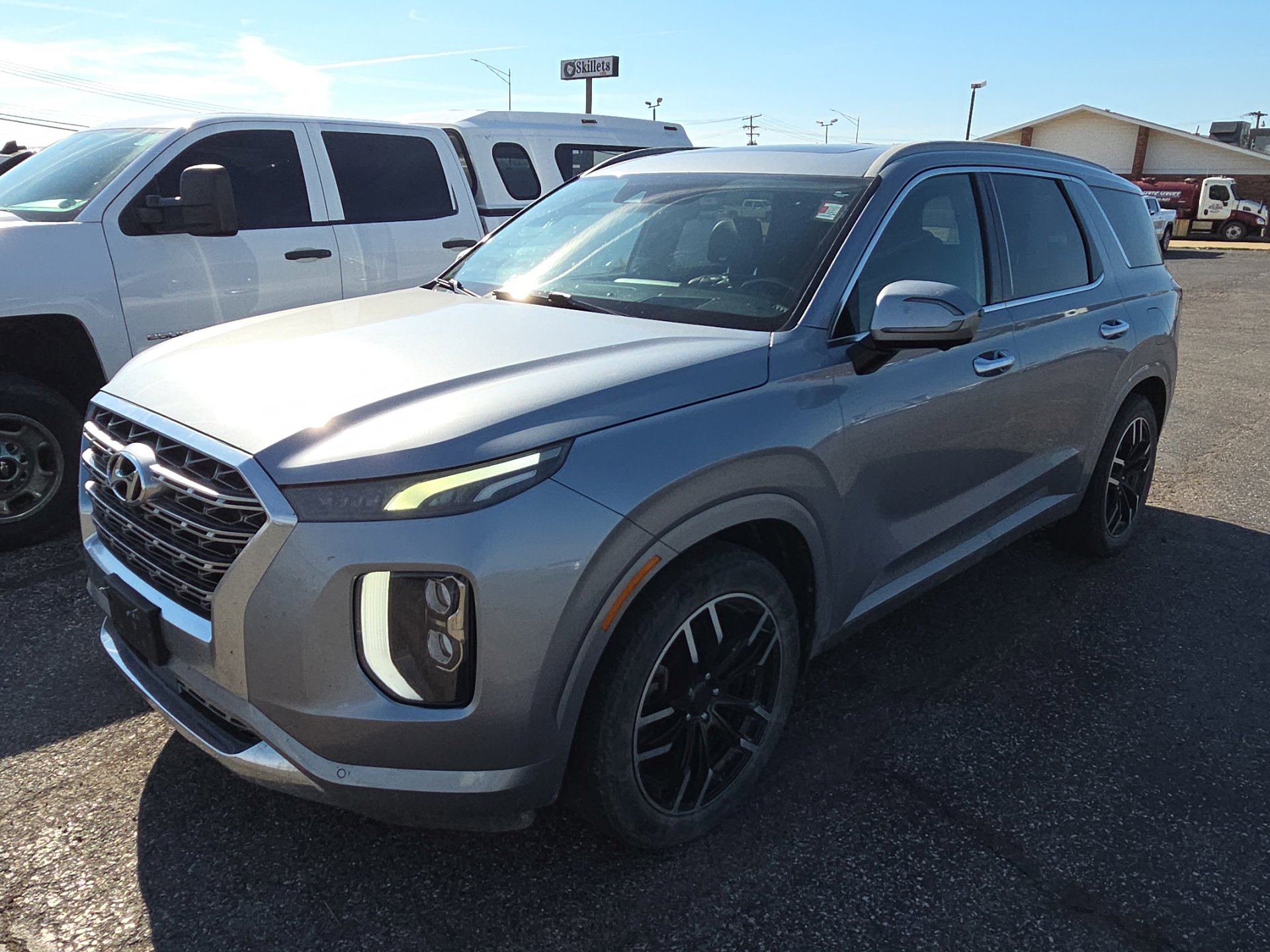 Used 2020 Hyundai Palisade Limited image 3