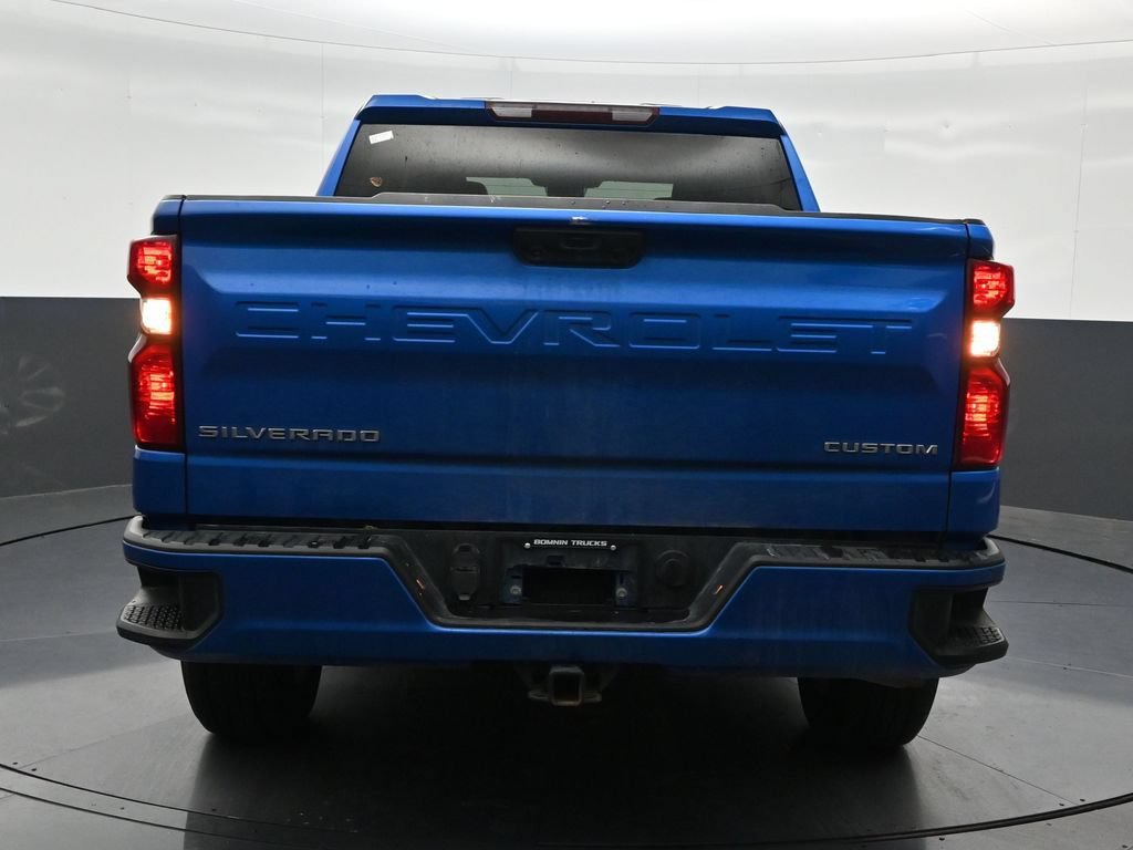 Used 2024 Chevrolet Silverado 1500 Custom RWD image 4