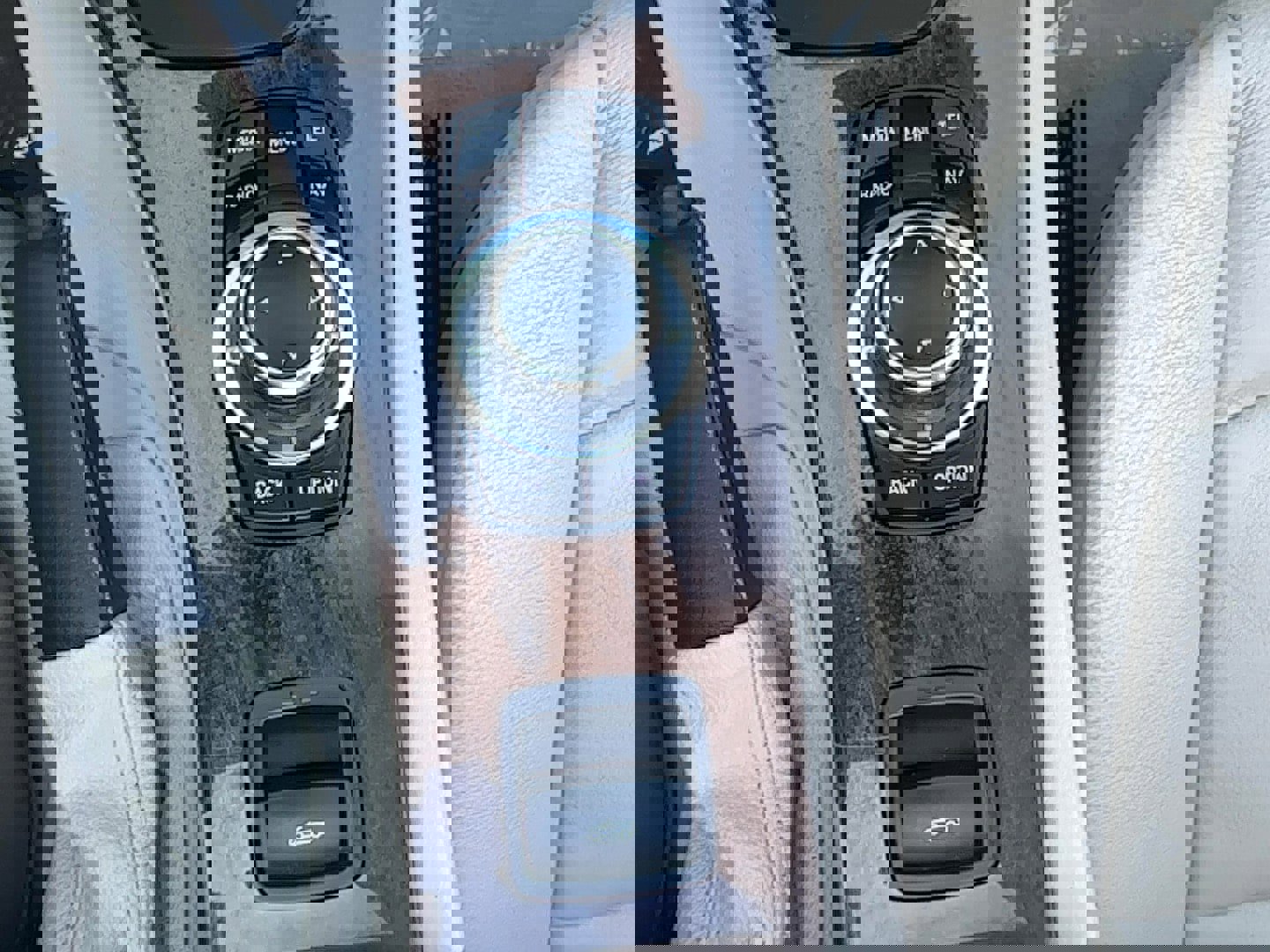 Used 2013 BMW 328i Convertible image 12