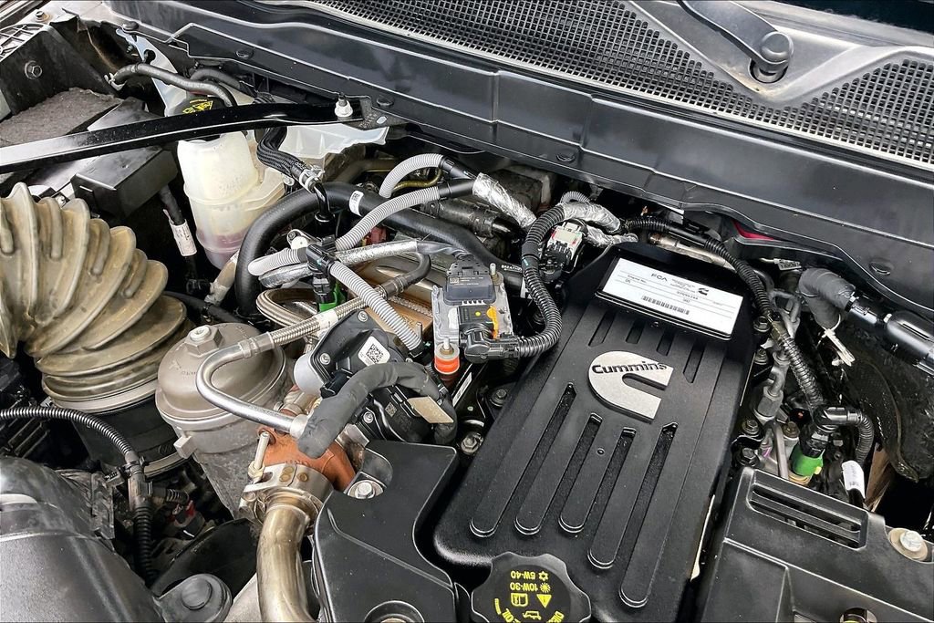 Used 2025 RAM 3500 Laramie w/ Night Edition AWD/4WD image 32