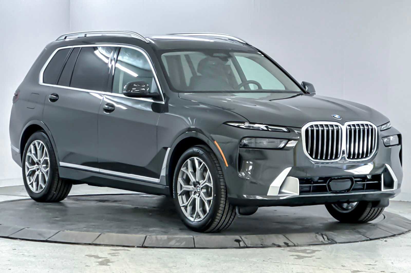 New 2026 BMW X7 xDrive40i image 9