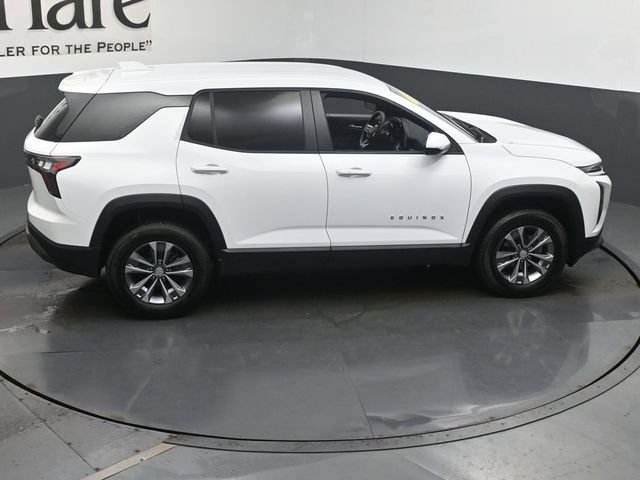 Used 2026 Chevrolet Equinox LT w/ LPO, Floor Liner Package AWD/4WD image 40
