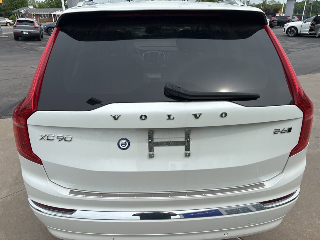 Used 2023 Volvo XC90 B6 Plus w/ Protection Package Premier AWD/4WD image 7