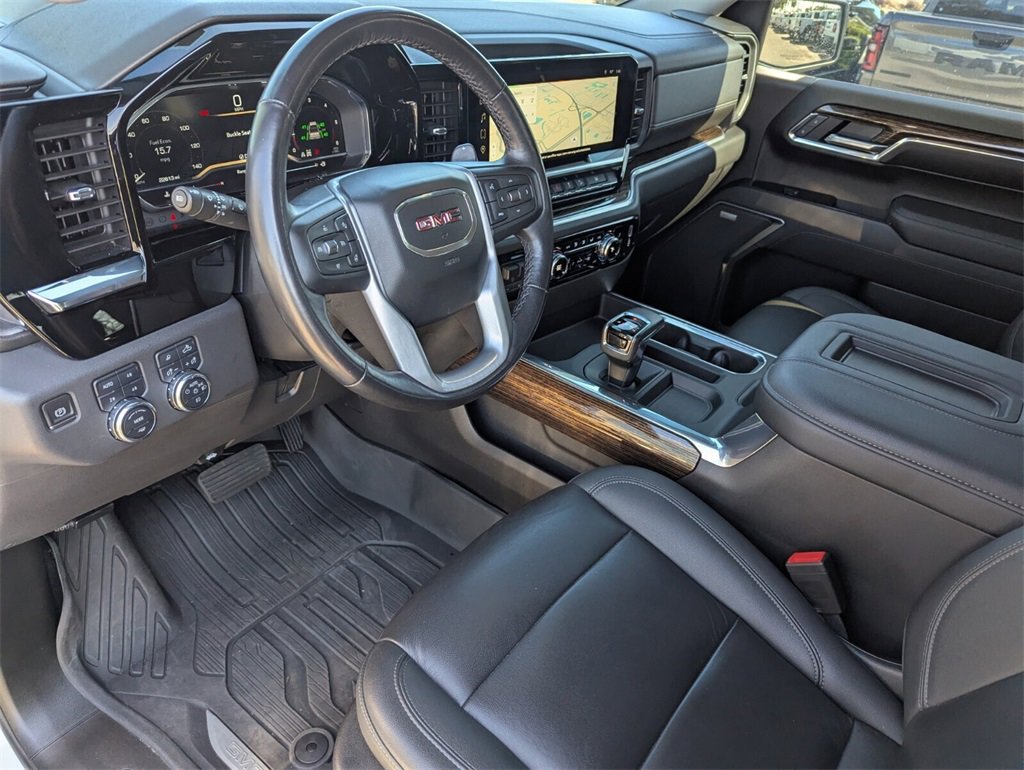 Used 2022 GMC Sierra 1500 Elevation w/ Elevation Premium Package image 11