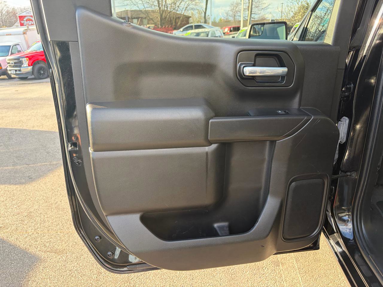 Used 2021 Chevrolet Silverado 1500 Custom Trail Boss AWD/4WD image 37