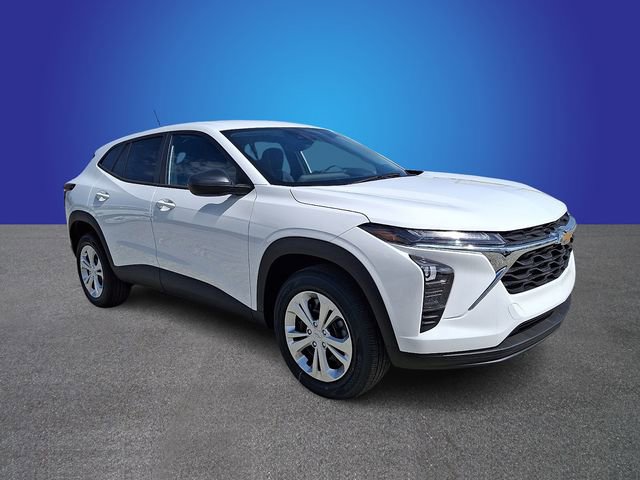 New 2026 Chevrolet Trax LS w/ Driver Confidence Package image 2