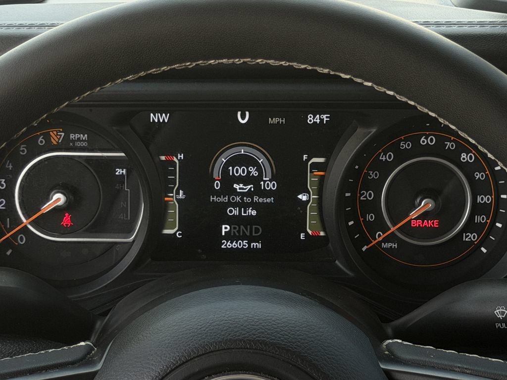 Used 2025 Jeep Gladiator Rubicon AWD/4WD image 16