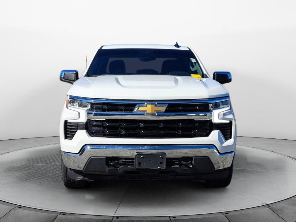 Used 2023 Chevrolet Silverado 1500 LT AWD/4WD image 2