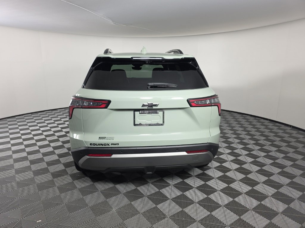 New 2026 Chevrolet Equinox LT w/ Convenience Package II image 4
