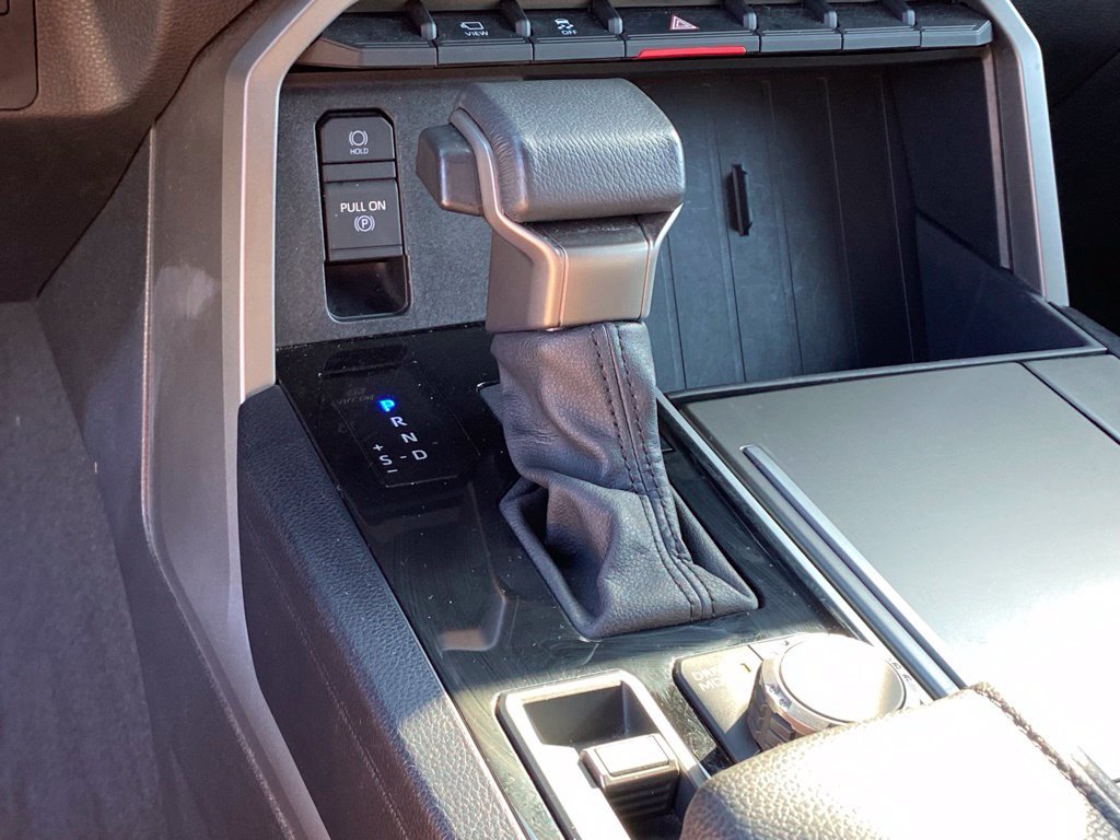Used 2025 Toyota Sequoia SR5 AWD/4WD image 19