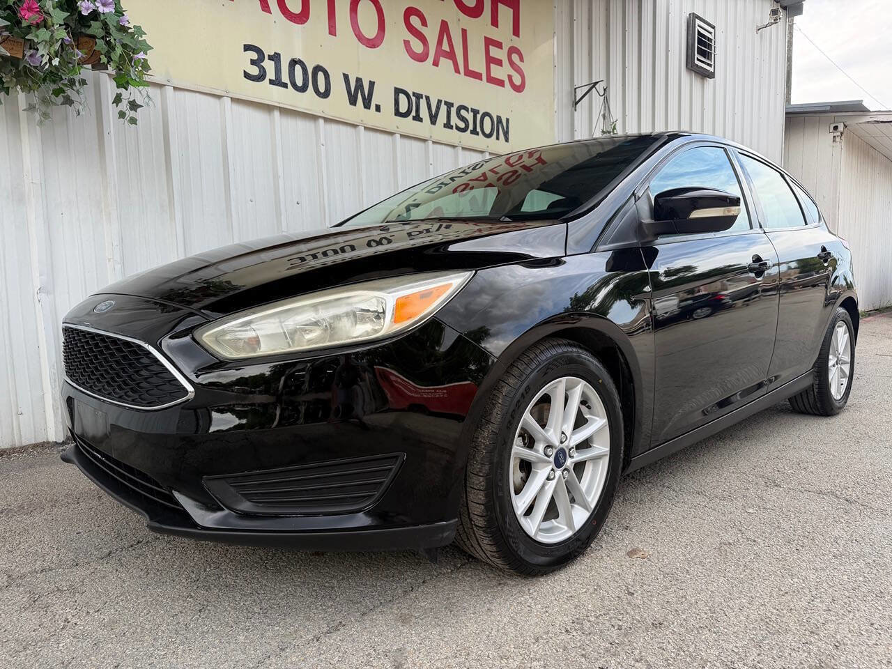 Used 2016 Ford Focus SE FWD image 9
