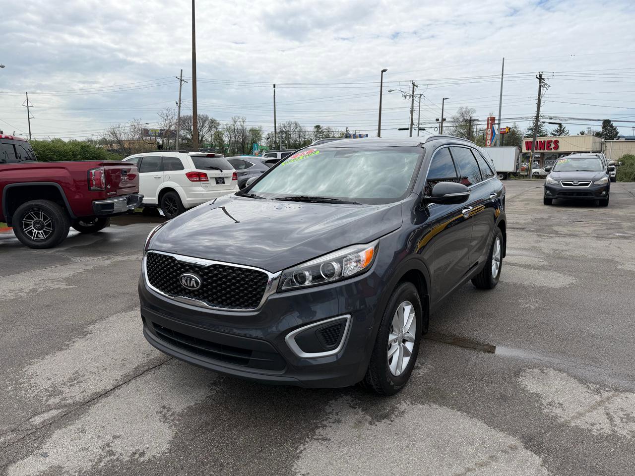 Used 2018 Kia Sorento LX image 7