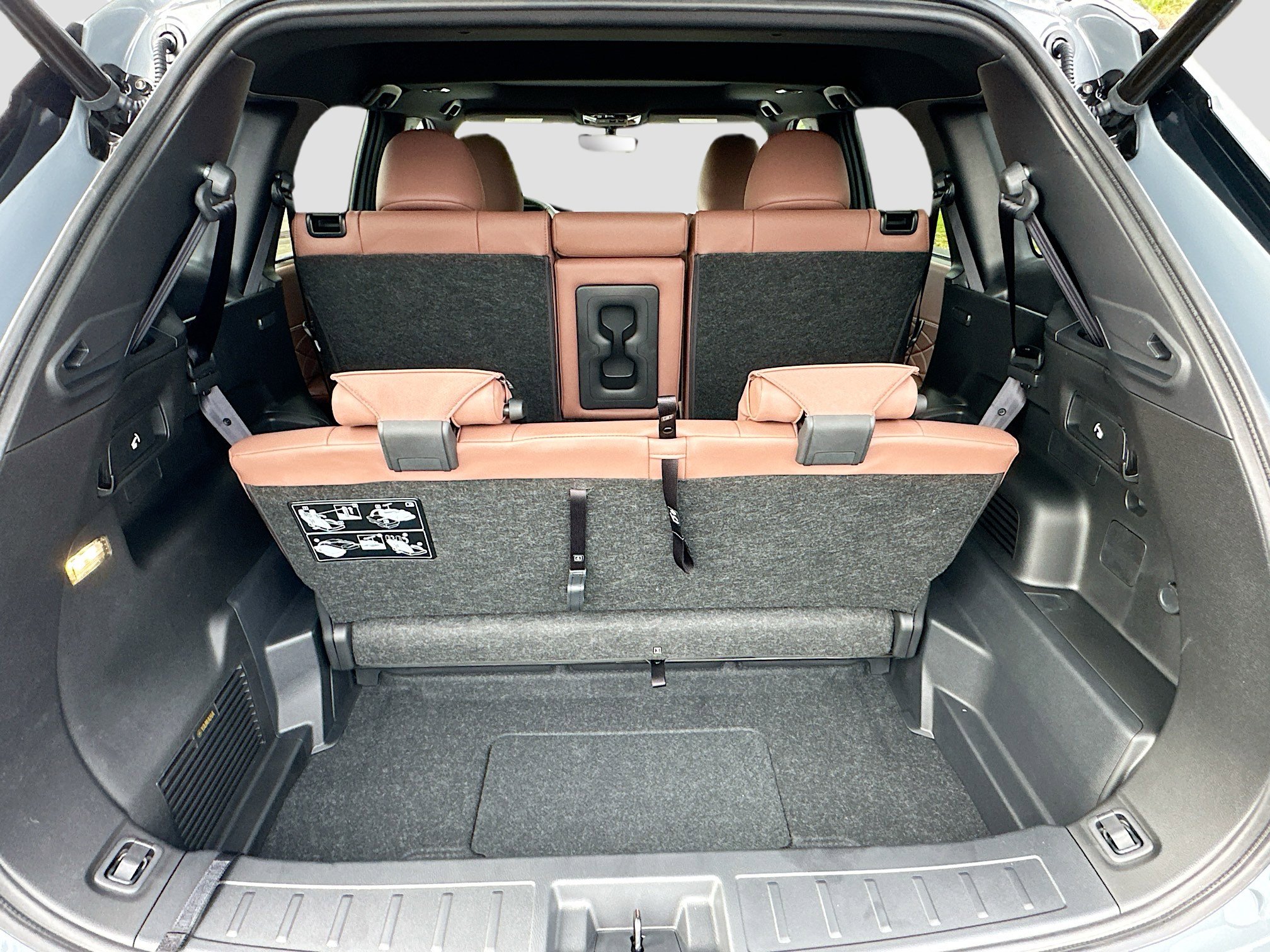 New 2026 Mitsubishi Outlander SEL image 5