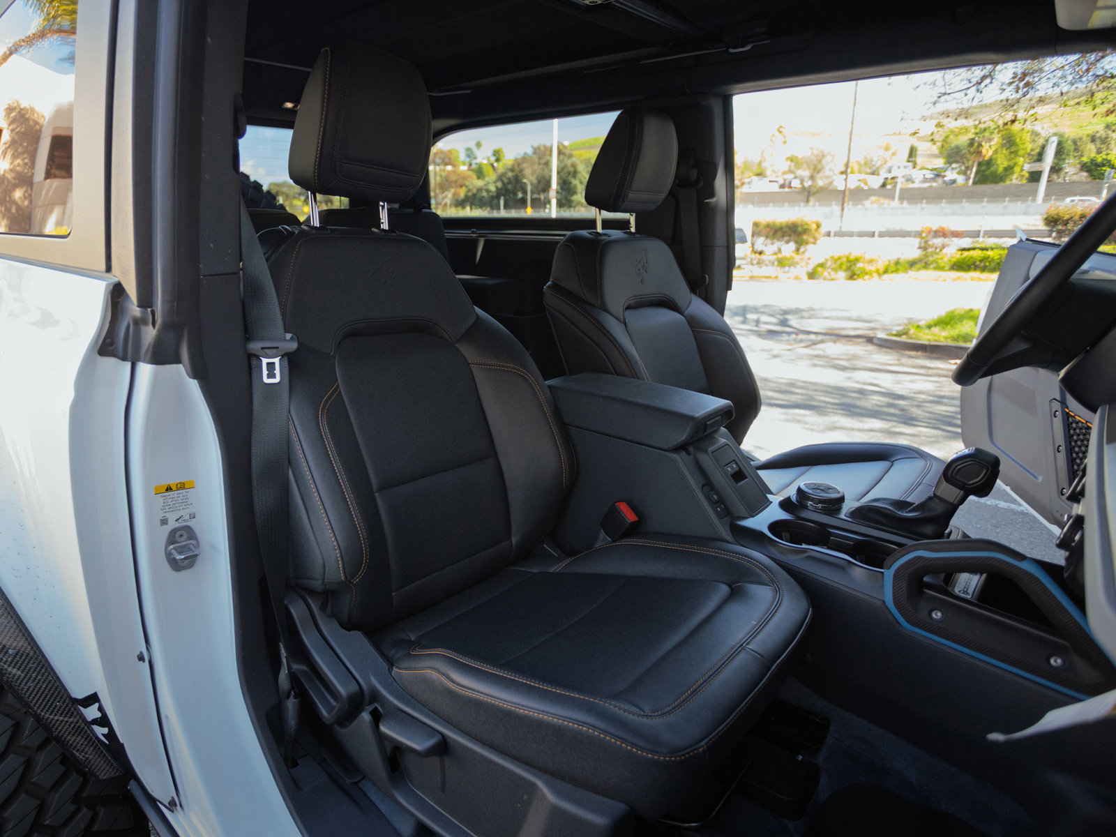 Used 2023 Ford Bronco Badlands w/ Sasquatch Package image 34