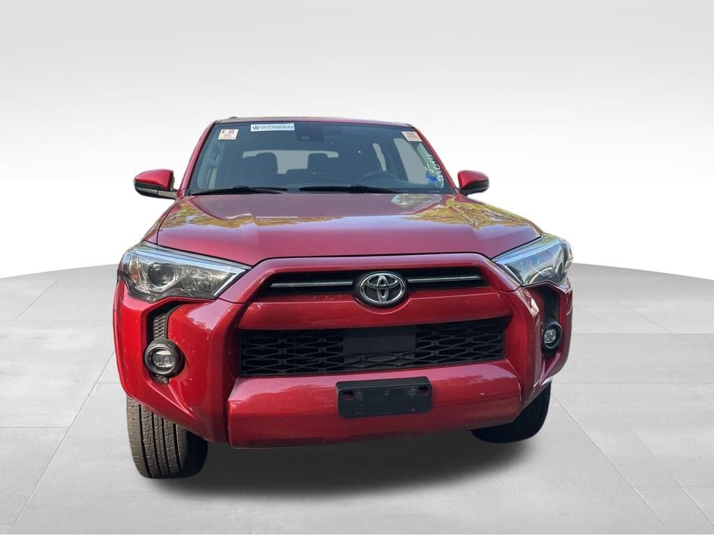 Used 2021 Toyota 4Runner SR5 AWD/4WD image 7