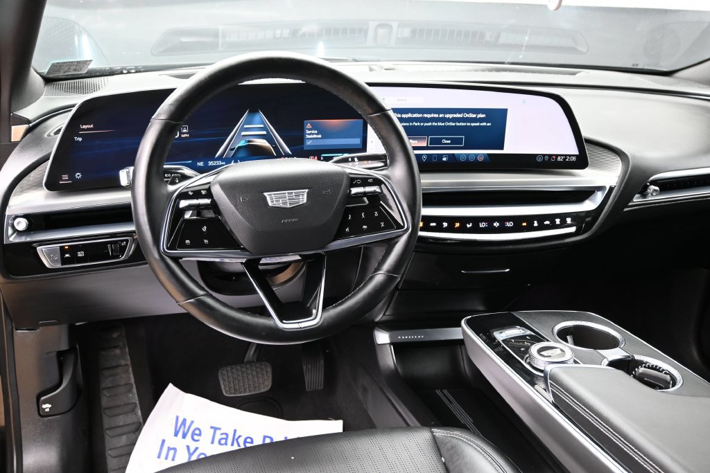 Used 2024 Cadillac Lyriq Sport AWD/4WD image 26