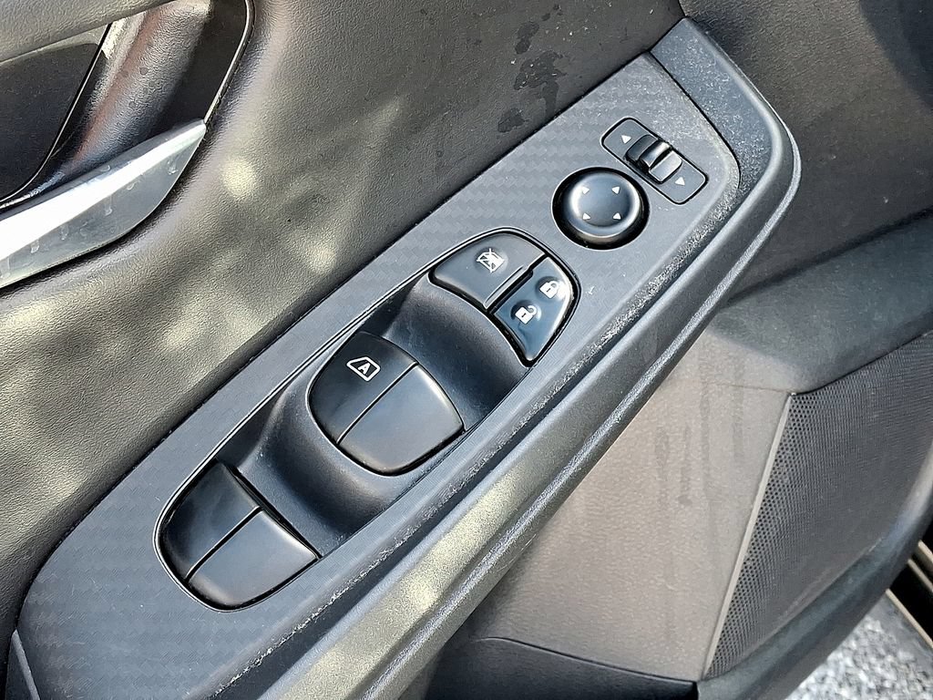 Used 2022 Nissan Sentra SV w/ Trunk Package FWD image 14