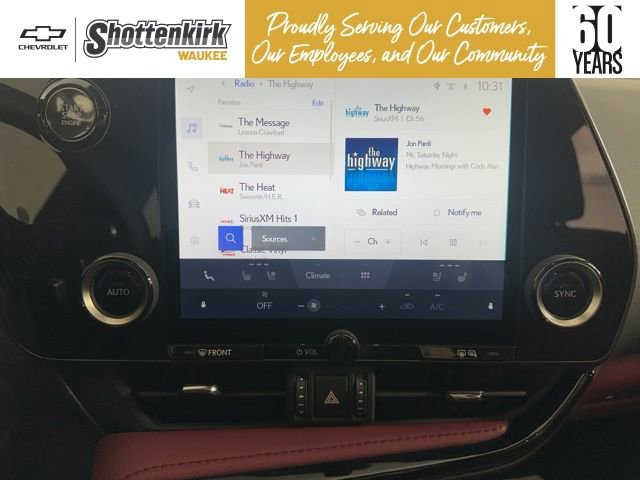 Used 2025 Lexus NX 250 FWD w/ Towing Package (2000 Lbs) image 21