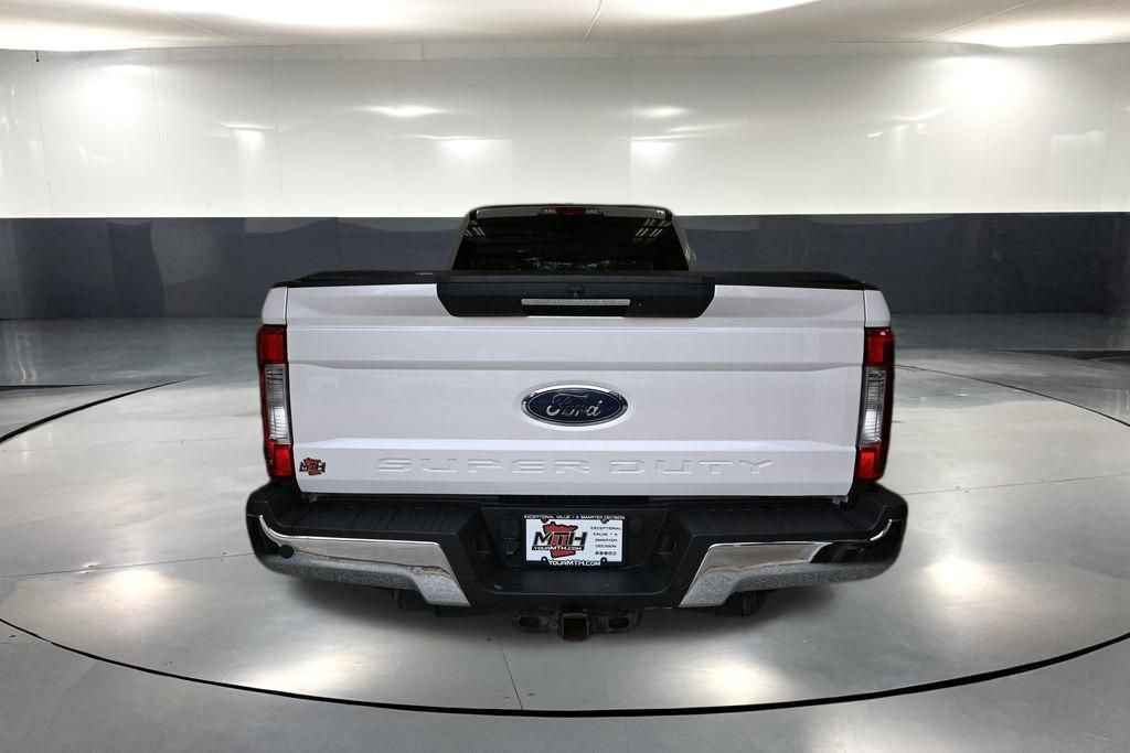 Used 2017 Ford F350 Lariat w/ Lariat Ultimate Package AWD/4WD image 5