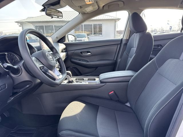 Used 2025 Nissan Sentra SV image 11