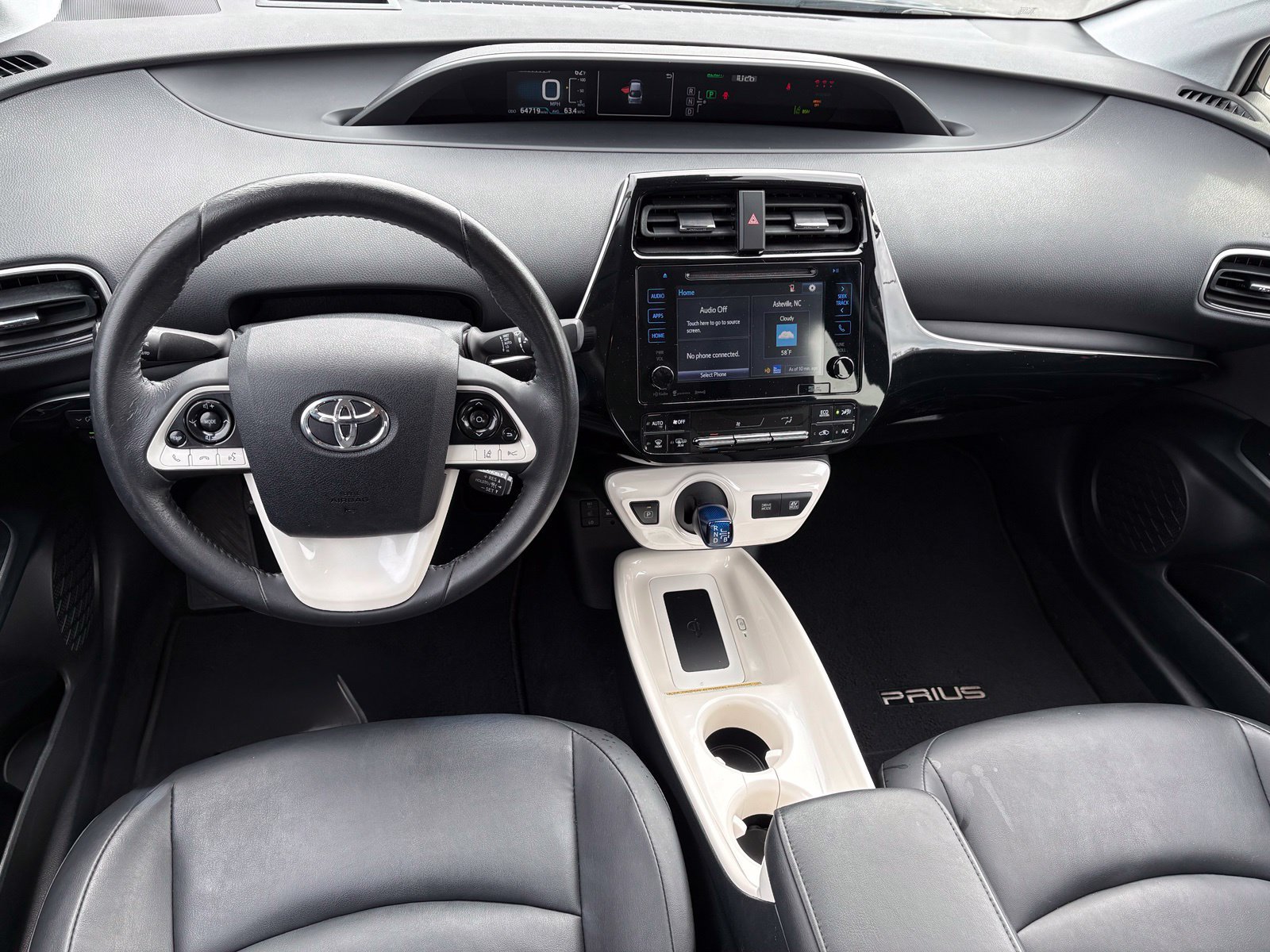 Used 2017 Toyota Prius Four w/ Advanced Technology Package FWD image 13