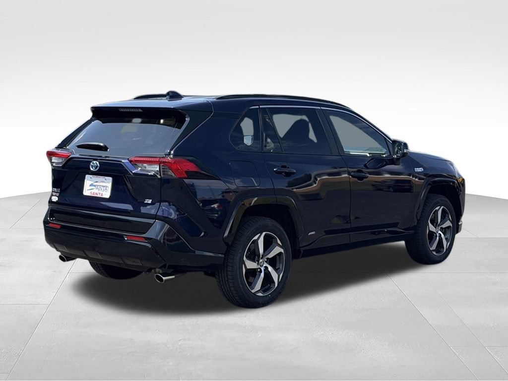 Used 2022 Toyota RAV4 SE w/ Weather & Moonroof Package AWD/4WD image 17