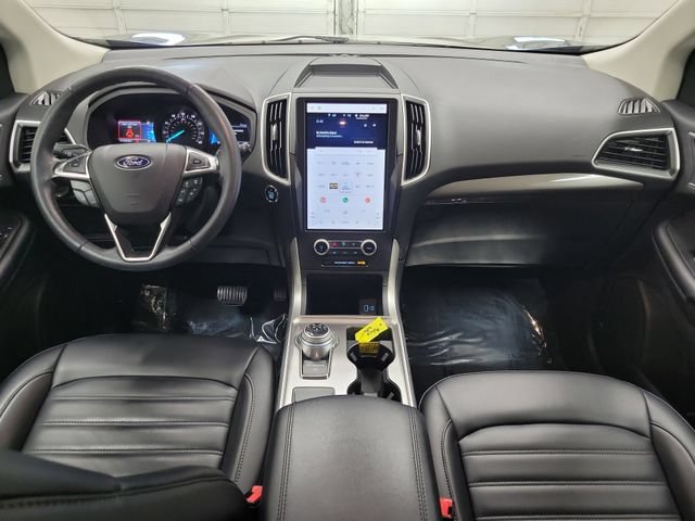 Certified 2024 Ford Edge SEL w/ Convenience Package AWD/4WD image 13