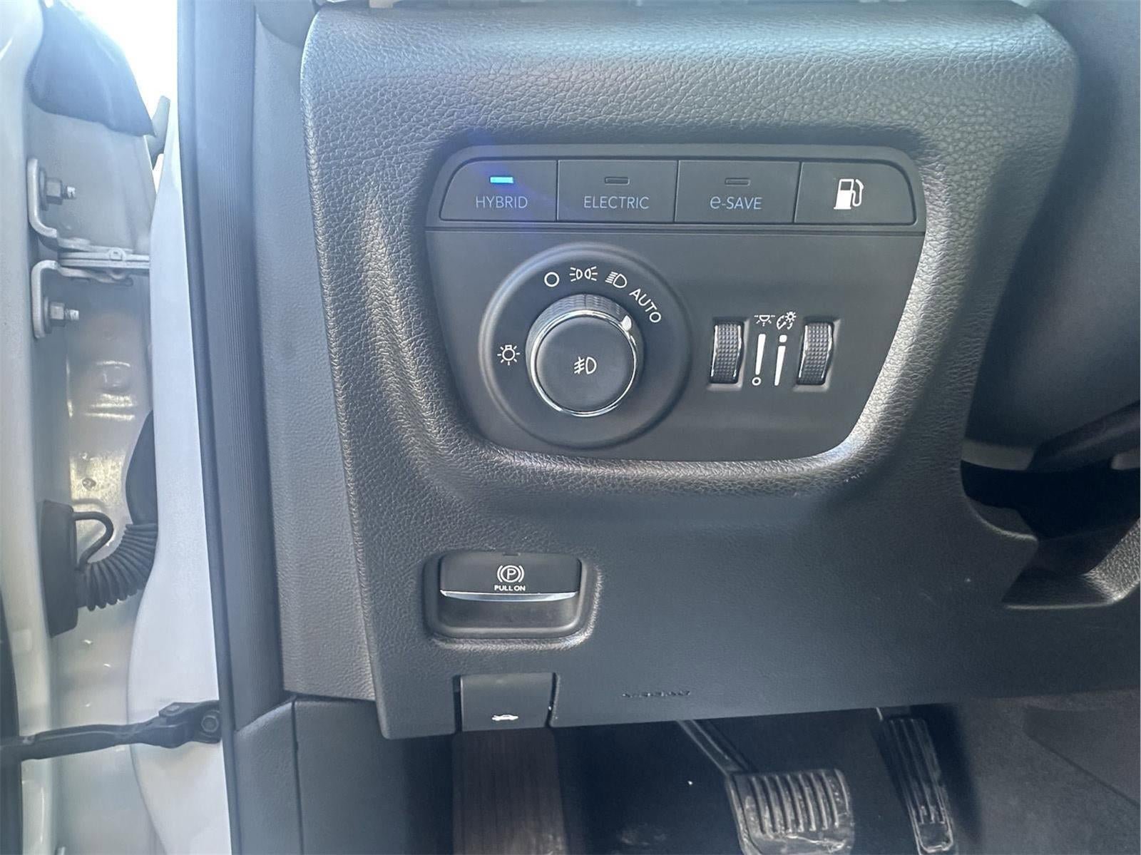 Used 2024 Jeep Grand Cherokee Limited 4xe AWD/4WD image 17