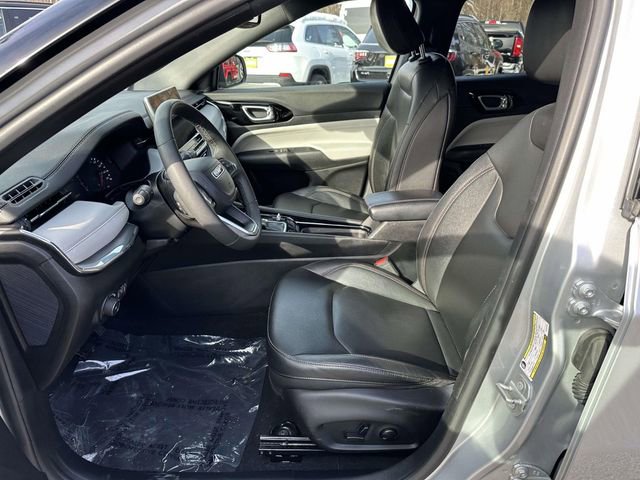 Certified 2024 Jeep Compass Limited image 14