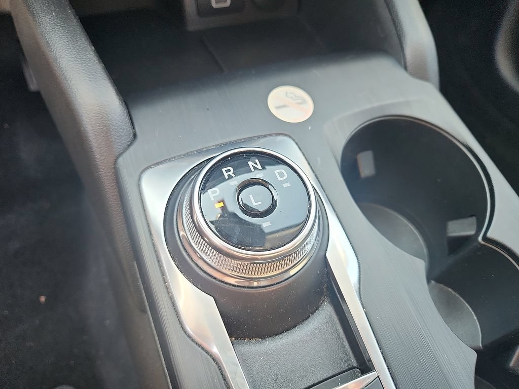 Used 2025 Ford Escape Active AWD/4WD image 14