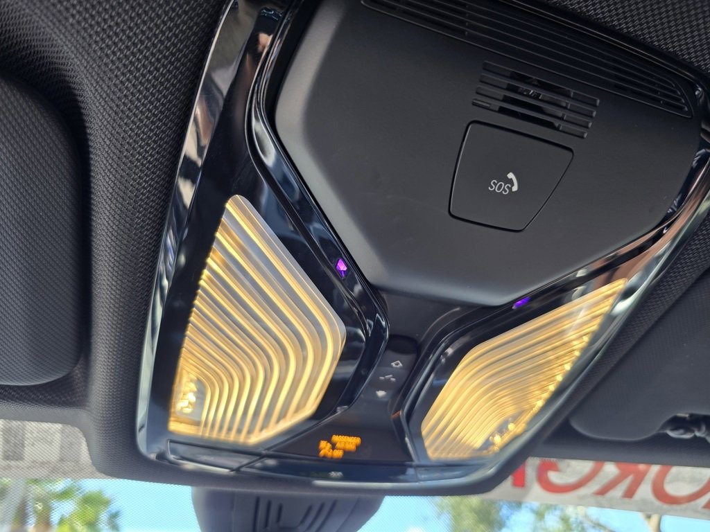 Used 2021 BMW X6 sDrive40i w/ Convenience Package image 29