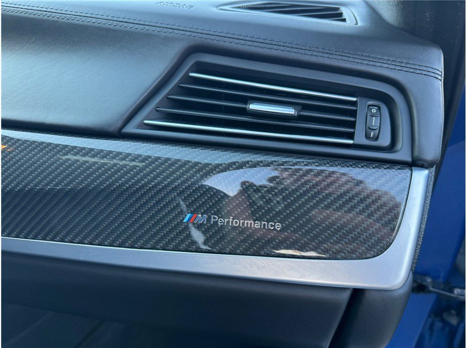 Used 2016 BMW M5 RWD image 48