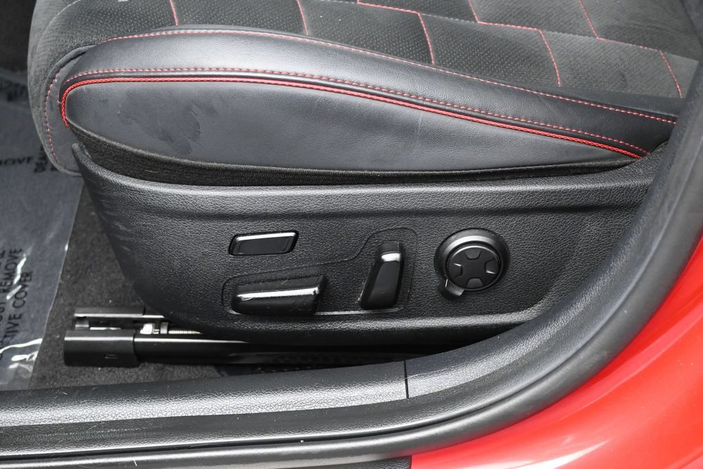 Used 2023 Kia Stinger GT2 AWD/4WD image 12